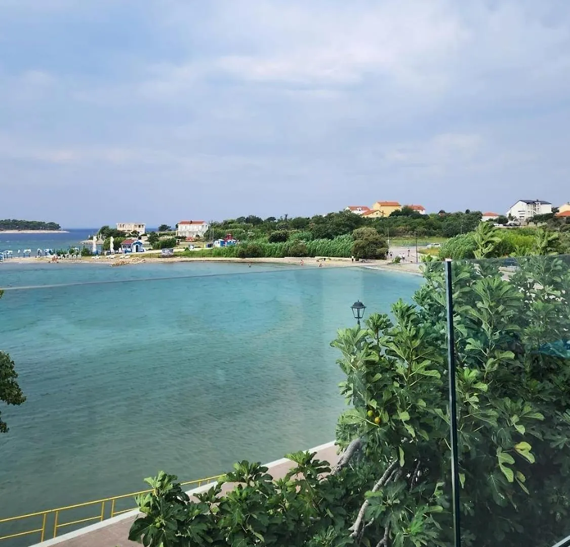 Apartments By The Sea Banjol, Rab - 19752 Croatia